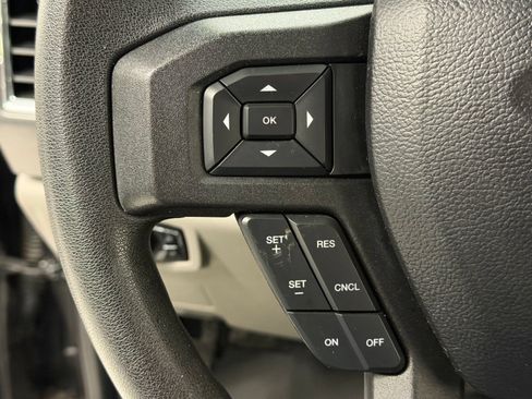 Used 2018 Ford F250 XLT AWD/4WD image 14