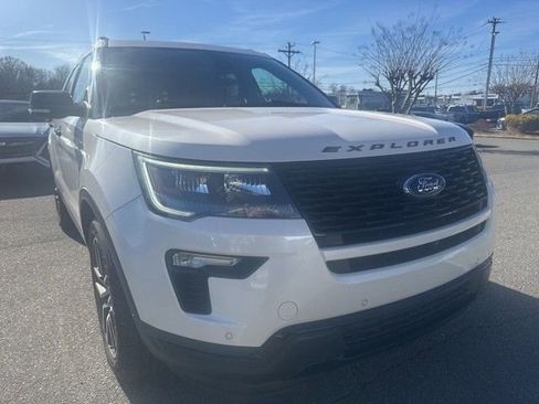 Used 2019 Ford Explorer Sport w/ Equipment Group 401A AWD/4WD image 1