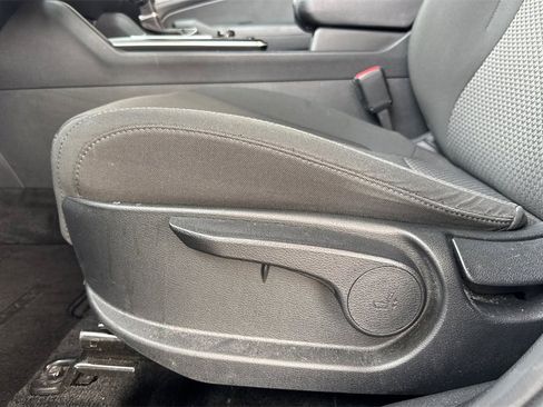 Used 2024 Kia Sportage LX image 18