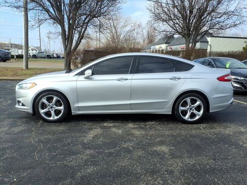 Used 2016 Ford Fusion SE image 33