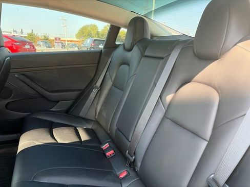 Used 2021 Tesla Model 3 Performance AWD/4WD image 8