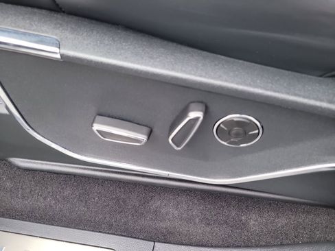 Certified 2024 Ford F150 Lightning Platinum image 17