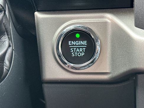 Used 2021 Ford F150 XLT w/ Equipment Group 302A High image 20