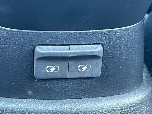 Used 2024 Nissan Kicks S FWD image 10