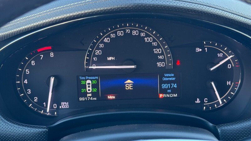 Used 2017 Cadillac XTS Luxury FWD image 3
