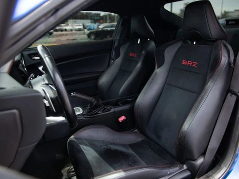 Used 2018 Subaru BRZ Limited w/ Popular Package #3 RWD image 18