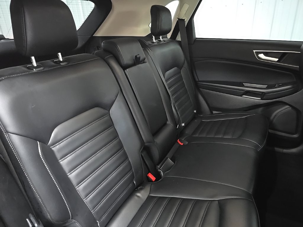 Certified 2024 Ford Edge SEL w/ Convenience Package AWD/4WD image 17
