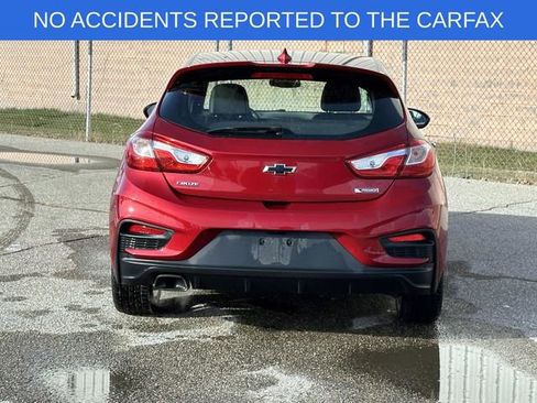 Used 2017 Chevrolet Cruze Premier image 4