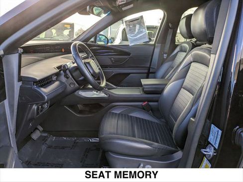 Used 2024 Lincoln Nautilus Reserve w/ Jet Appearance Package (87T) AWD/4WD image 20