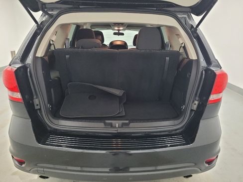 Used 2017 Dodge Journey SXT w/ Comfort/Convenience Group AWD/4WD image 29