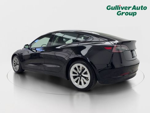 Used 2022 Tesla Model 3 Long Range AWD/4WD image 4