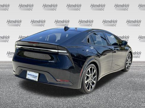 Used 2025 Toyota Prius Plug-In Hybrid w/ Limited Premium Package FWD image 10