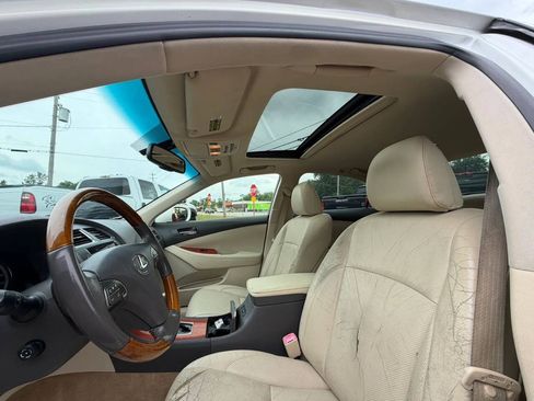 Used 2010 Lexus ES 350 FWD image 15