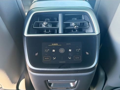 Used 2024 Lucid Air Touring AWD/4WD image 28