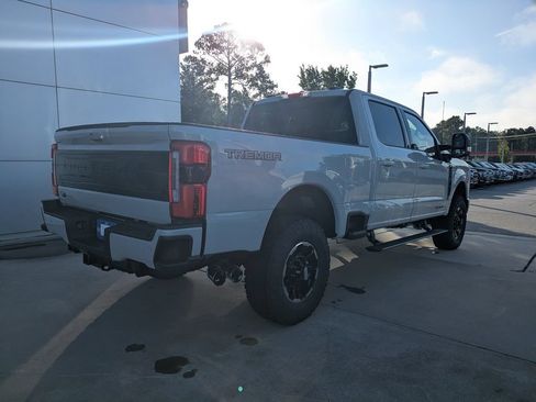 New 2026 Ford F250 Platinum w/ Tremor Off-Road Package AWD/4WD image 4