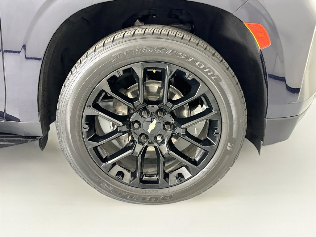Used 2023 Chevrolet Tahoe RST w/ Luxury Package RWD image 32