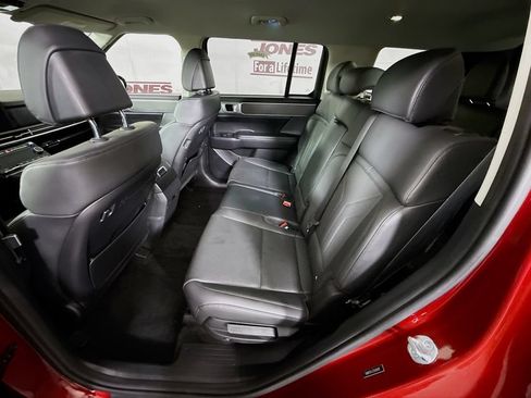 Certified 2025 Hyundai Santa Fe SEL AWD/4WD image 27