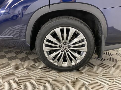 Used 2022 Toyota Highlander Platinum image 18