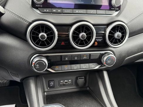 Used 2025 Nissan Sentra SV image 20