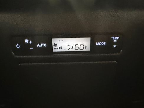Used 2024 Nissan Armada SL w/ Midnight Edition Package RWD image 40