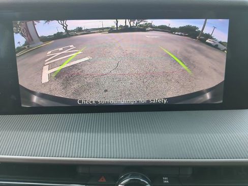 Certified 2025 Nissan Murano SV FWD image 33