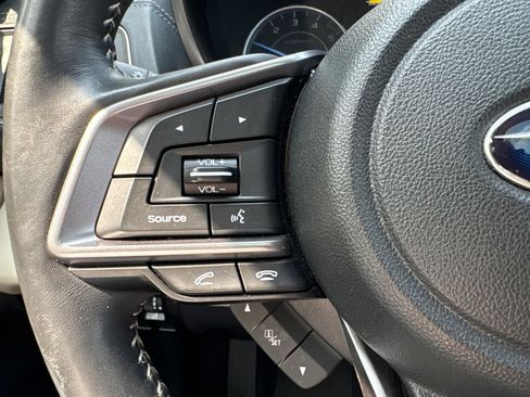 Used 2022 Subaru Ascent Touring image 14