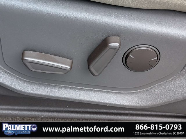 Used 2020 Ford Expedition Max XLT w/ Equipment Group 202A RWD image 20