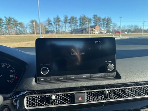 Used 2023 Honda Civic Sport image 22