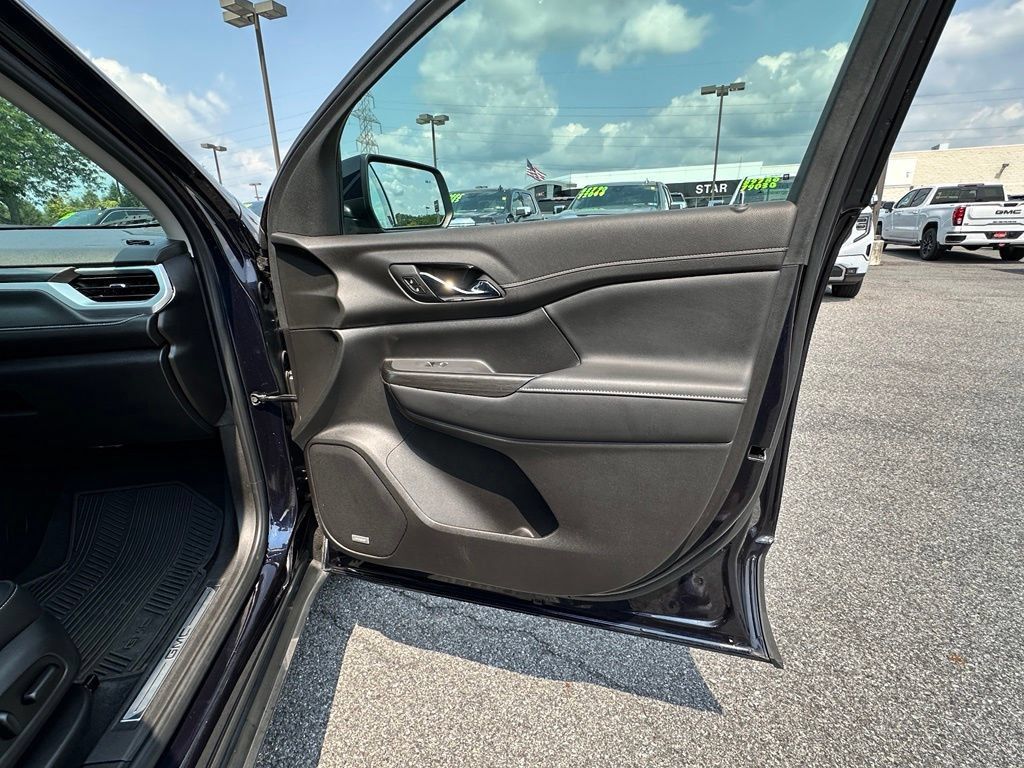 Used 2021 GMC Acadia SLT w/ Premium Package AWD/4WD image 15