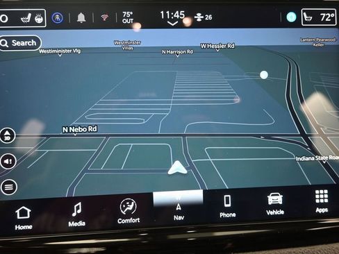 Used 2024 Chrysler Pacifica Limited FWD image 30