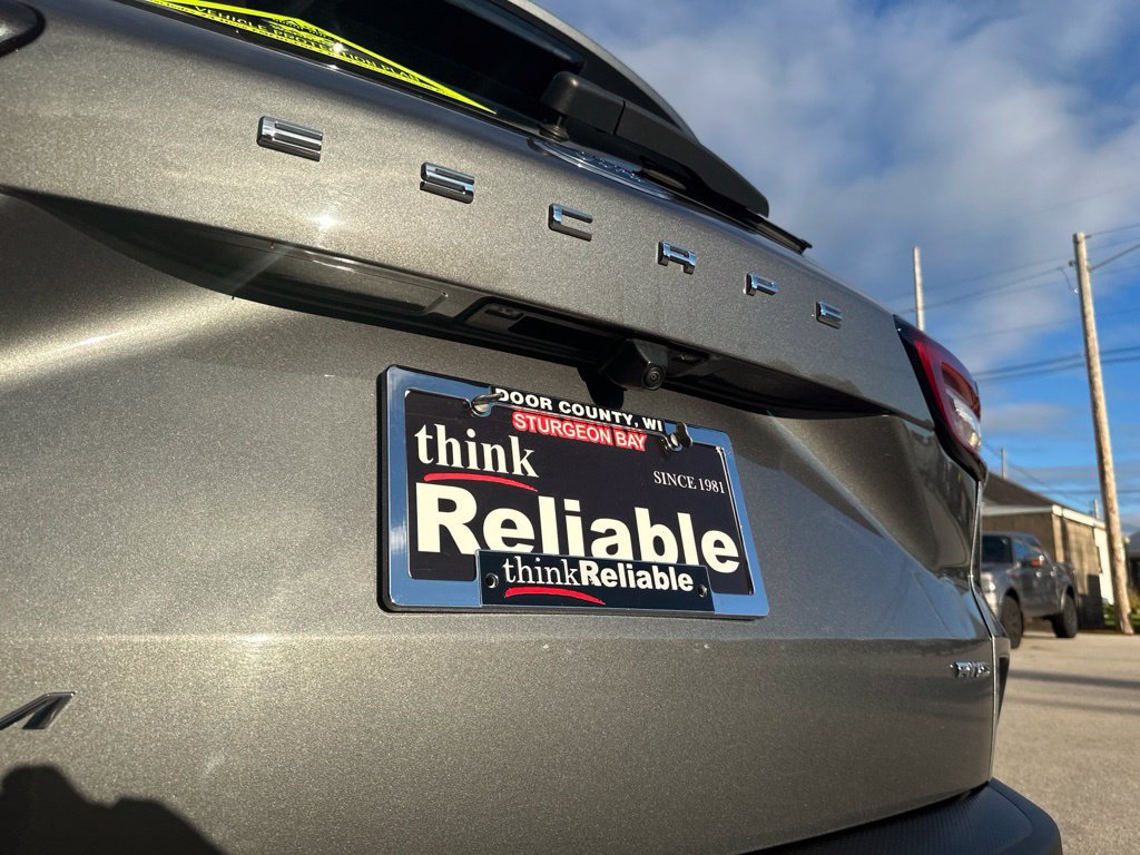 Used 2025 Ford Escape Platinum AWD/4WD image 30