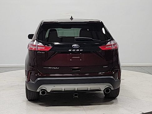 Used 2024 Ford Edge Titanium AWD/4WD image 6