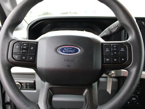 Used 2023 Ford F250 XL w/ XL Off-Road Package AWD/4WD image 27