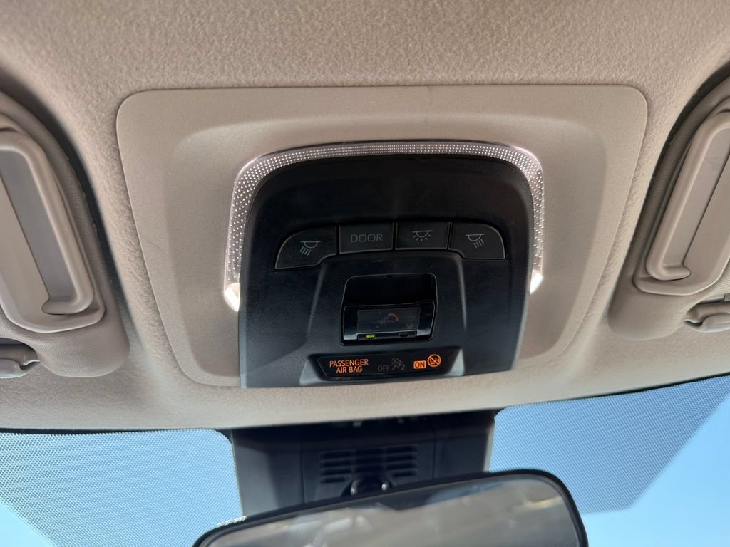 Used 2024 Toyota Corolla LE FWD image 40