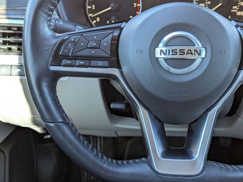 Used 2019 Nissan Altima 2.0 Edition One image 21