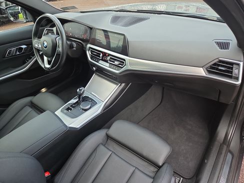 Used 2020 BMW 330i xDrive Sedan w/ Premium Package AWD/4WD image 18