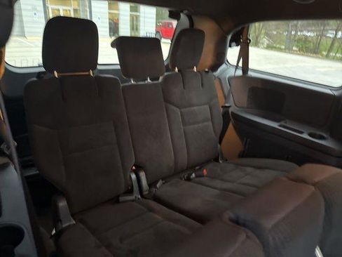 Used 2018 Dodge Grand Caravan SE image 34