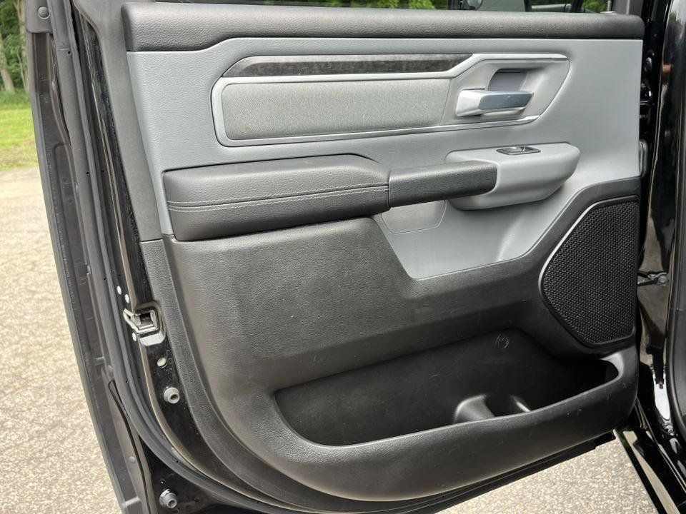 Used 2022 RAM 1500 Big Horn AWD/4WD image 30