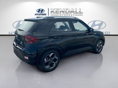 New 2026 Hyundai Venue SEL FWD image 6