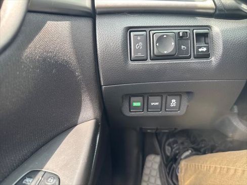 Used 2018 Nissan Sentra S FWD image 30