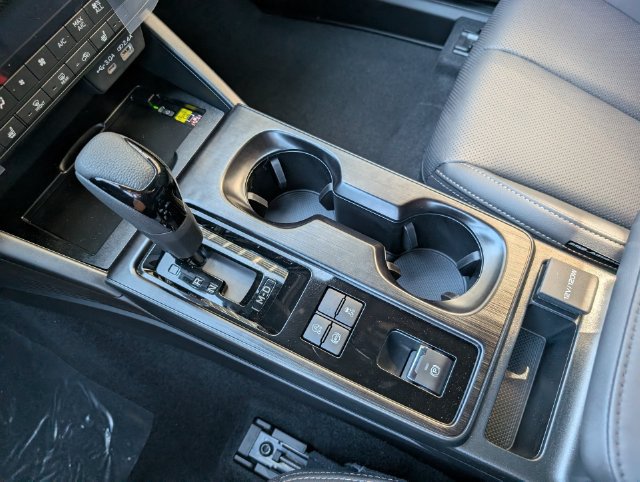 New 2026 Subaru Outback Limited AWD/4WD image 14