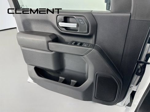 Used 2024 Chevrolet Silverado 2500 Custom w/ Custom Value Package AWD/4WD image 24