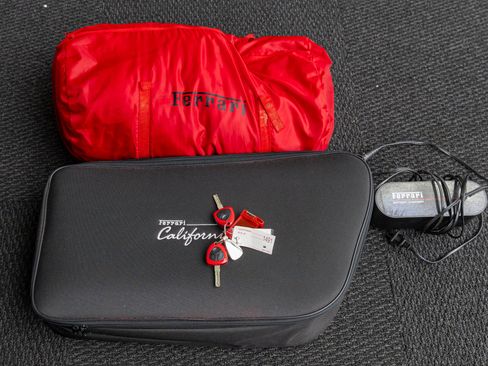Certified 2016 Ferrari California T RWD image 67