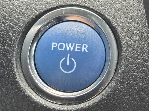 Certified 2023 Toyota Camry XLE FWD image 30