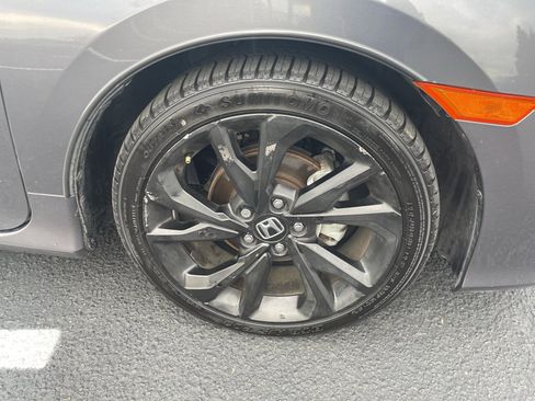 Used 2019 Honda Civic Sport image 9