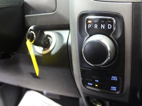 Used 2017 RAM 1500 Express image 14