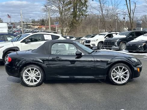 Used 2012 MAZDA MX-5 Miata Touring w/ Suspension Pkg image 3
