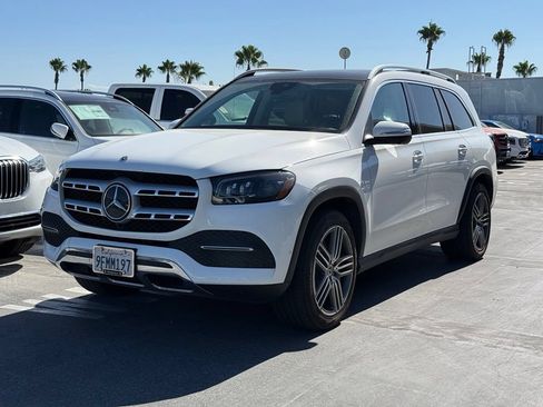 Used 2023 Mercedes-Benz GLS 450 4MATIC image 1