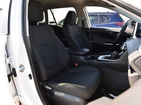 Used 2024 Toyota RAV4 LE image 18