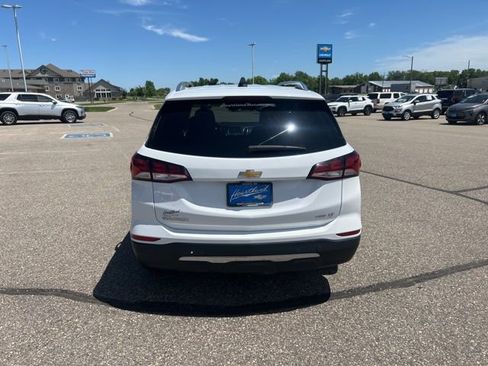 Used 2022 Chevrolet Equinox LT image 10
